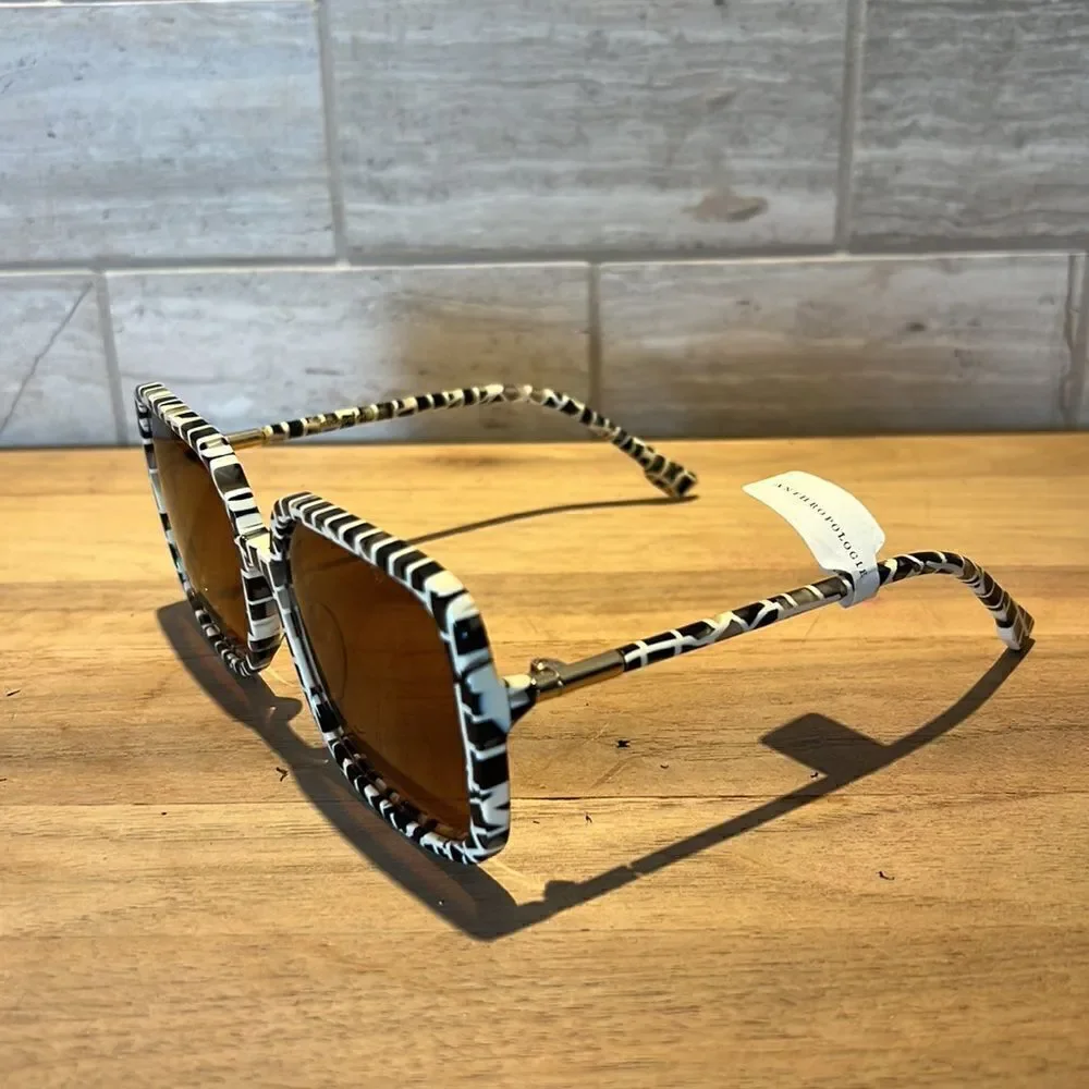 NWT Transparent Janis Polarized Sunglasses Black and White